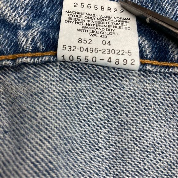 LEVI’S, VINTAGE 550, Size 11 Medium Jr’s,Blue, Made in USA in 04/96, Relaxed Fit - Picture 9 of 13